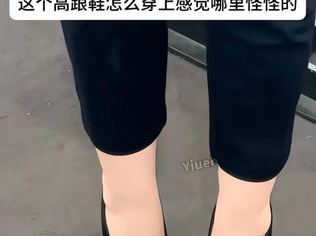 奢牌出奇葩新鞋 8800元 “猪蹄鞋” 被中产疯抢 奢牌出奇葩新鞋 8800元 “猪蹄鞋” 被中产疯抢