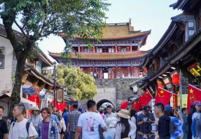 民宿卷到五十元包早餐!大理的老板集体亏惨 民宿卷到五十元包早餐!大理的老板集体亏惨