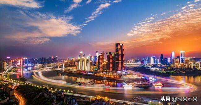 这座城人口逼近北京,每天100万人跨省上班 这座城人口逼近北京,每天100万人跨省上班