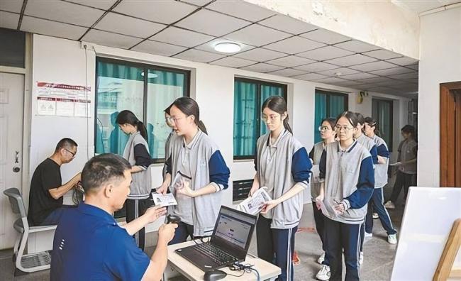 时代变了 今年中国高考录取太反常 时代变了 今年中国高考录取太反常