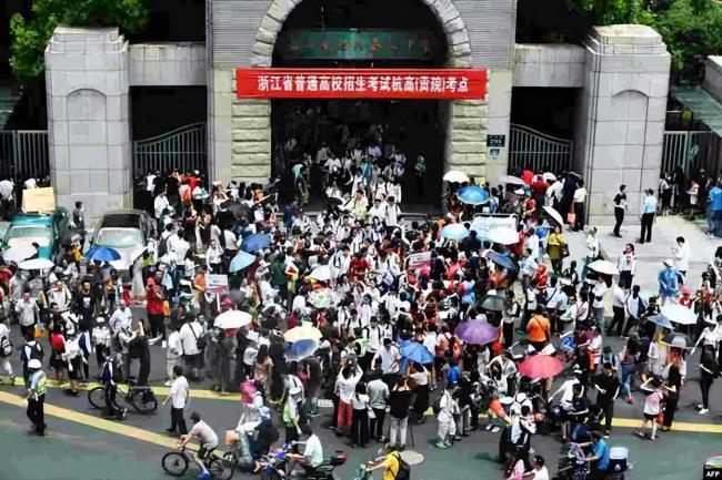 时代变了 今年中国高考录取太反常 时代变了 今年中国高考录取太反常