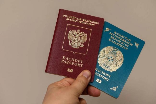 美国突然下狠手!想留下,先交70万人民币? 美国突然下狠手!想留下,先交70万人民币?