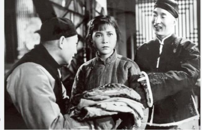 比黄世仁还狠!看完借贷平台利率表 气晕了 比黄世仁还狠!看完借贷平台利率表 气晕了