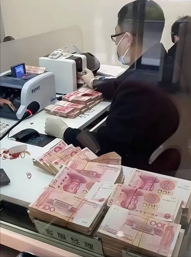 还有3个月 存款20万以上家庭 面临四道难题 还有3个月 存款20万以上家庭 面临四道难题