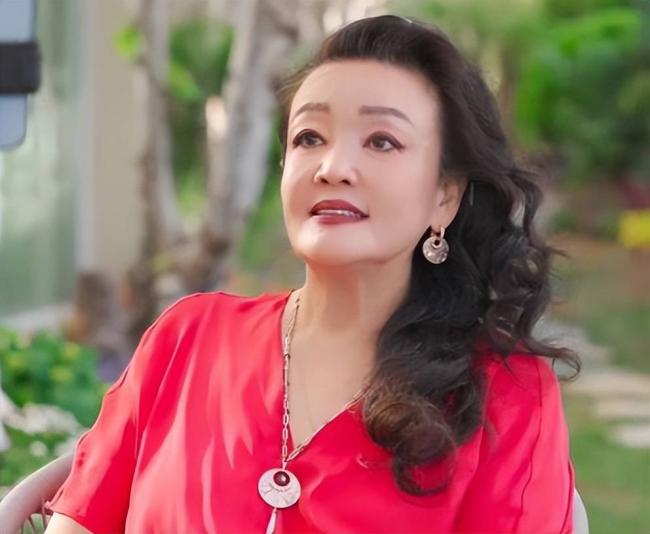 张兰痛失5537万美元 中国富豪避风港彻底凉了 张兰痛失5537万美元 中国富豪避风港彻底凉了