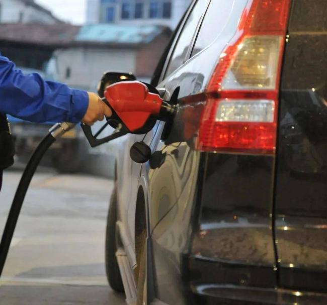 燃油车“降价潮”来袭,所有车型无一例外 燃油车“降价潮”来袭,所有车型无一例外