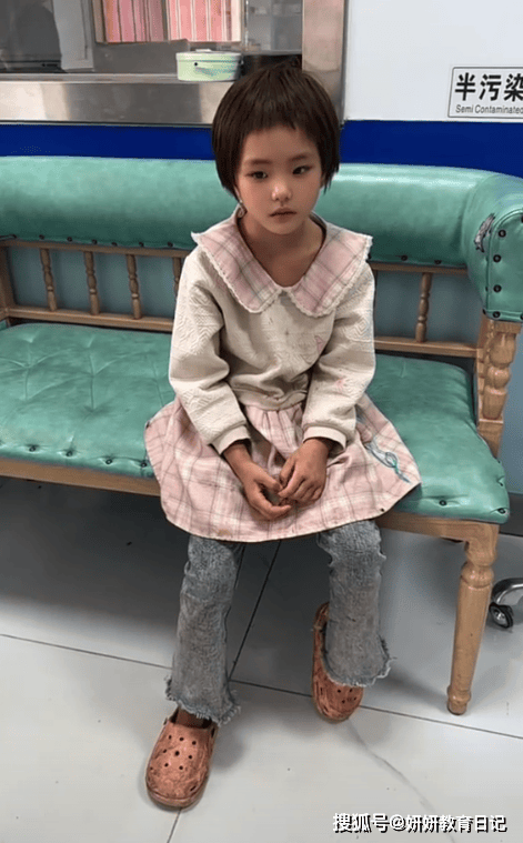 农村小学女生相貌惊艳,网友却说灾难 农村小学女生相貌惊艳,网友却说灾难