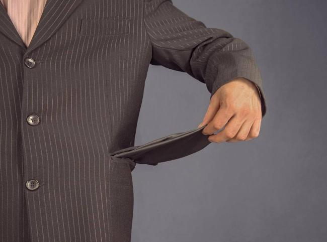 有一种痛苦叫“买了顶楼” 彻底成为“不动产” 有一种痛苦叫“买了顶楼” 彻底成为“不动产”