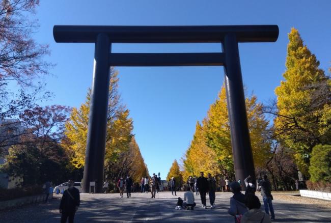 北大毕业 华裔参议员参拜日本靖国神社 北大毕业 华裔参议员参拜日本靖国神社