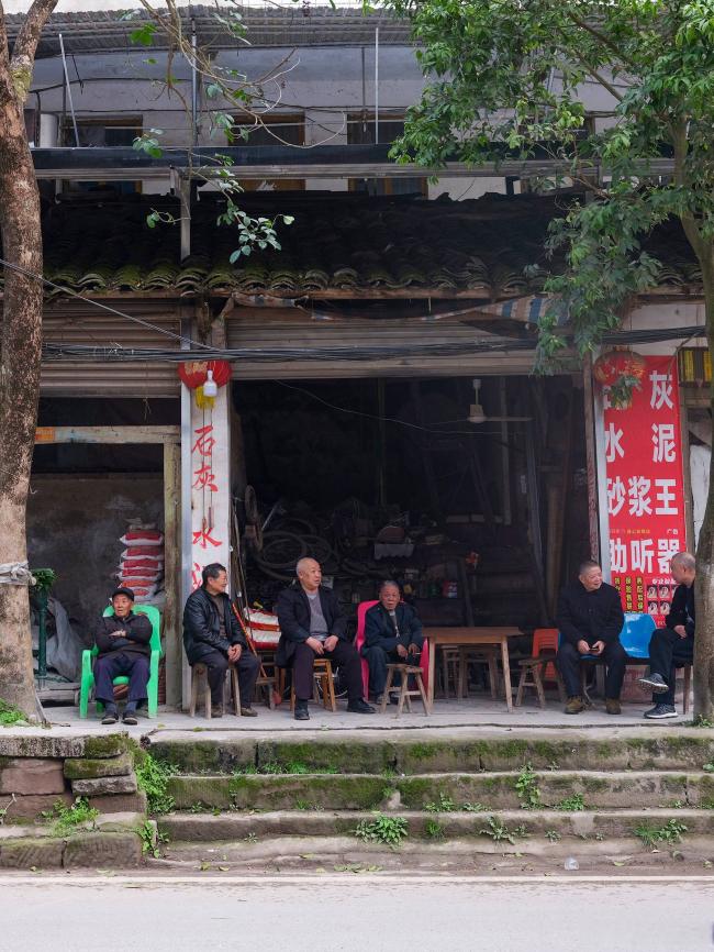扎心现状!中国县域楼市危机远超想象 扎心现状!中国县域楼市危机远超想象