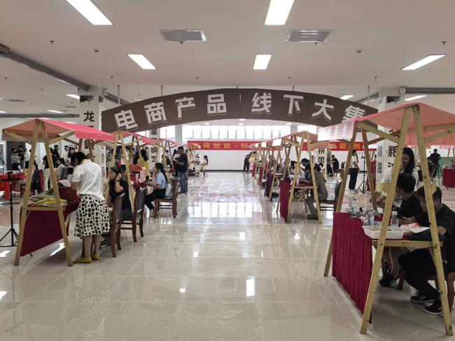 价格卷到疯狂!连义乌都怕河北人 价格卷到疯狂!连义乌都怕河北人