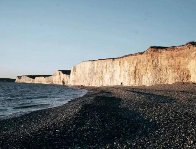 当英国白崖被魔改成中国5A景区 大家都哭了 当英国白崖被魔改成中国5A景区 大家都哭了