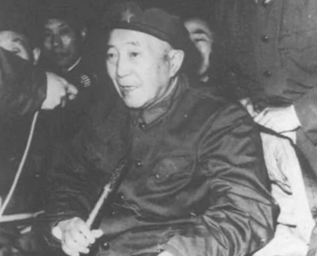 罗瑞卿在德国离世,自此邓小平定下一条规矩 罗瑞卿在德国离世,自此邓小平定下一条规矩