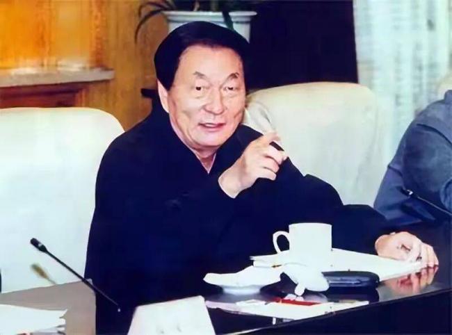 1988年上海天价出租车事件,朱镕基怒斥绑架 1988年上海天价出租车事件,朱镕基怒斥绑架