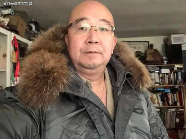 著名战地记者唐师曾病逝,离婚后家庭连遭剧变 著名战地记者唐师曾病逝,离婚后家庭连遭剧变