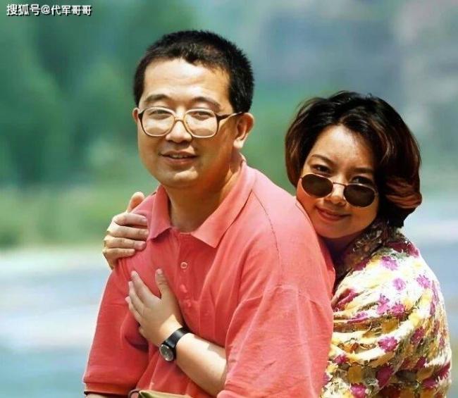 著名战地记者唐师曾病逝,离婚后家庭连遭剧变 著名战地记者唐师曾病逝,离婚后家庭连遭剧变