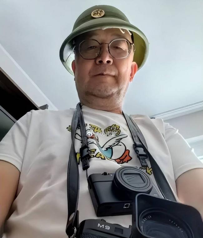 唐师曾离世,两个最不该出现的女人来了 唐师曾离世,两个最不该出现的女人来了