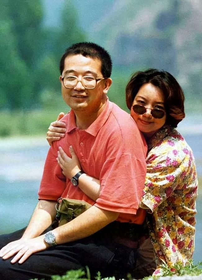 原来他是唐师曾儿子,25岁事业有成 原来他是唐师曾儿子,25岁事业有成