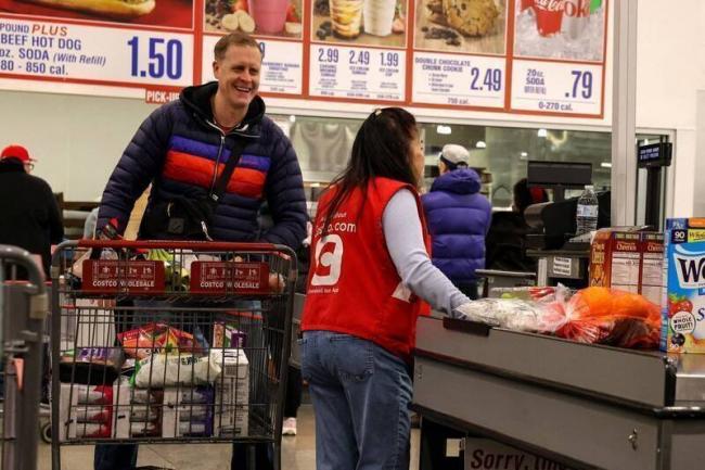 Costco熟食“哪天”买最新鲜?答案超意外 Costco熟食“哪天”买最新鲜?答案超意外