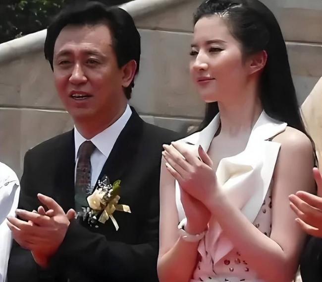 无妄之灾 许家印案牵连4女星 无妄之灾 许家印案牵连4女星