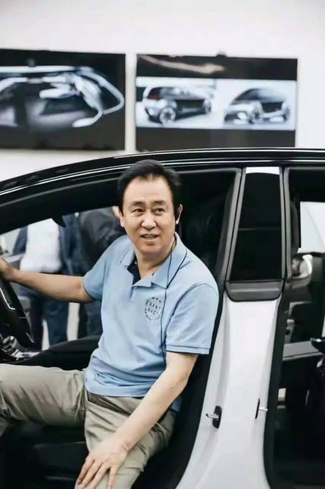 许家印最贵的一课:被他反手薅走8亿美金 许家印最贵的一课:被他反手薅走8亿美金