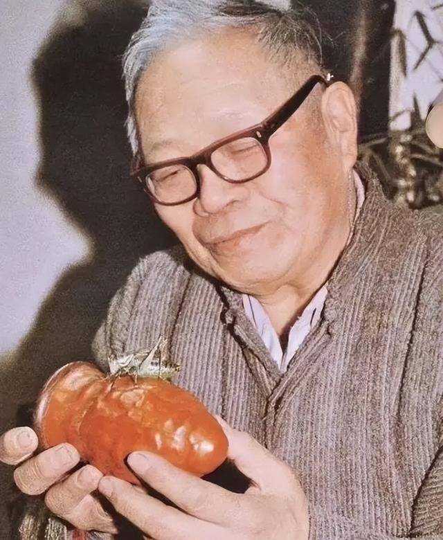 一千个王思聪都玩不过半个他 北京最有名富二代 一千个王思聪都玩不过半个他 北京最有名富二代