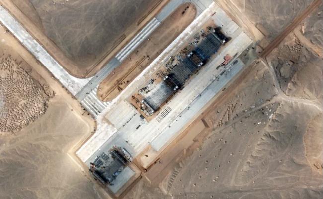 中国“51区”狂盖4座巨型机库 “神秘访客”曝光 中国“51区”狂盖4座巨型机库 “神秘访客”曝光