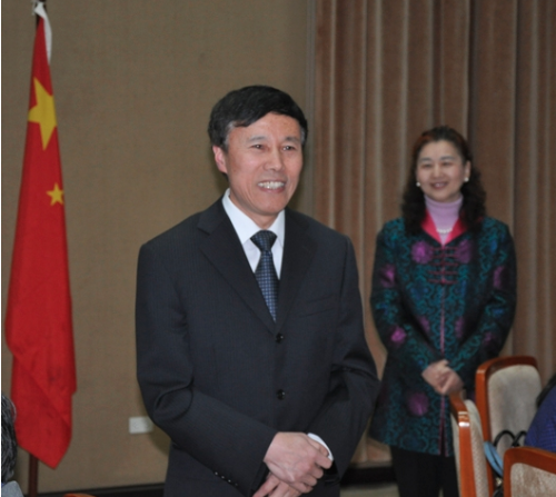 热议:驻外前大使太丢脸了 中共被刺痛 热议:驻外前大使太丢脸了 中共被刺痛