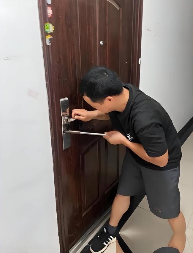 不撬锁不砸门窗,新型入室盗窃悄然而至 不撬锁不砸门窗,新型入室盗窃悄然而至