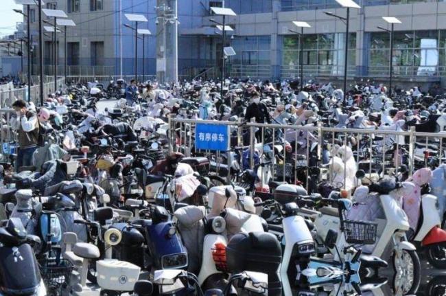 曾60万人挤到崩溃的北京天通苑 如今日渐宜居 曾60万人挤到崩溃的北京天通苑 如今日渐宜居