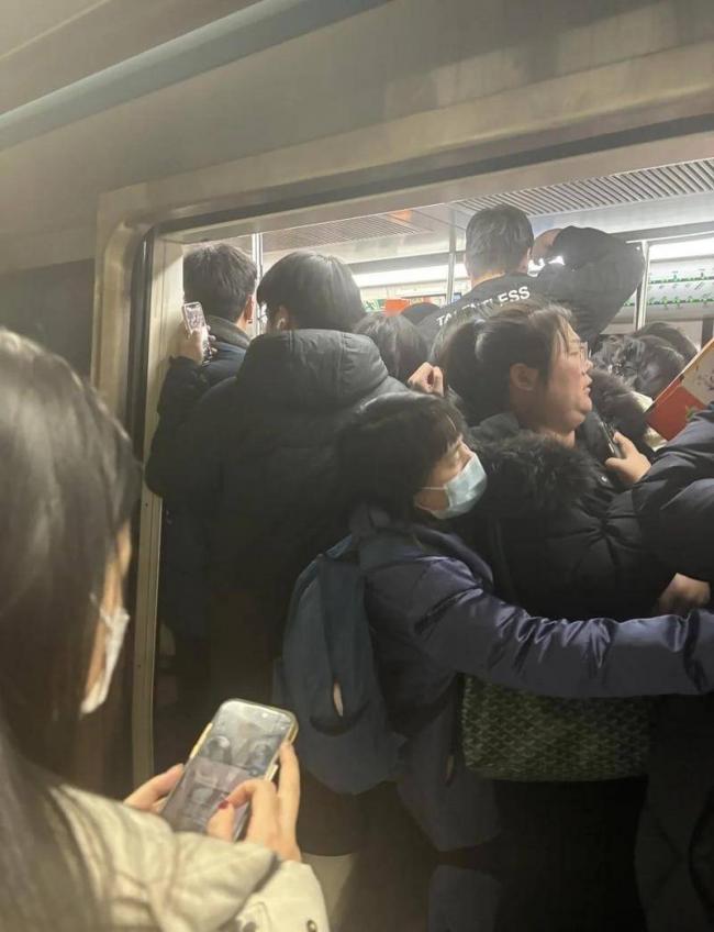 曾60万人挤到崩溃的北京天通苑 如今日渐宜居 曾60万人挤到崩溃的北京天通苑 如今日渐宜居