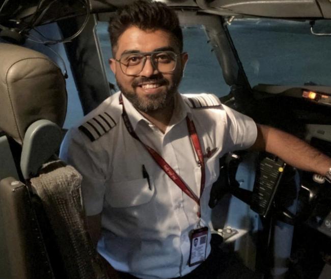 杜拜航空机长“手几乎被切断” 5名空中英雄曝光 杜拜航空机长“手几乎被切断” 5名空中英雄曝光