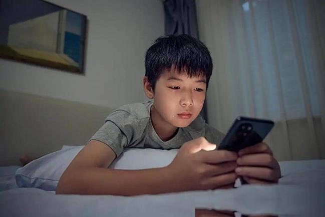 大学奶头乐泛滥成灾 不少家长却一无所知 大学奶头乐泛滥成灾 不少家长却一无所知
