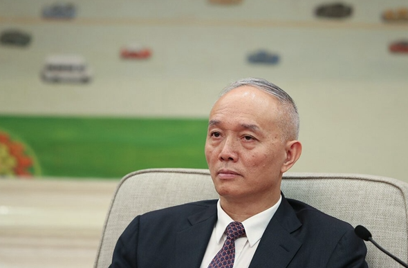 突如其来将他封杀 蔡奇毁王沪宁大棋 突如其来将他封杀 蔡奇毁王沪宁大棋