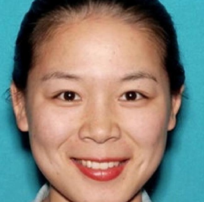 FBI局长:想搭机回上海?门儿都没有 FBI局长:想搭机回上海?门儿都没有