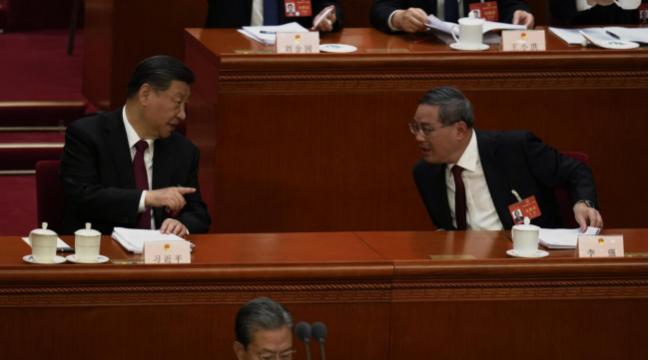 爆料!下一届名单:习保留军委主席 他接班 爆料!下一届名单:习保留军委主席 他接班