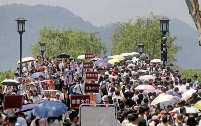 杭州GDP干到2.3万亿,却因一道菜口碑大跌 杭州GDP干到2.3万亿,却因一道菜口碑大跌