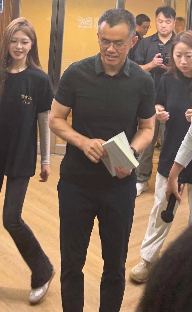 被川普赦免的赵长鹏,生活极尽奢华 被川普赦免的赵长鹏,生活极尽奢华