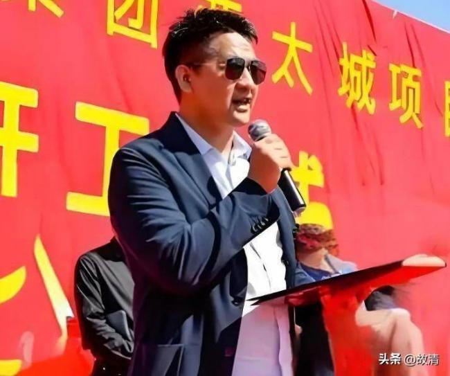 央视纪录片再曝新料 难怪赵薇翻身难 央视纪录片再曝新料 难怪赵薇翻身难