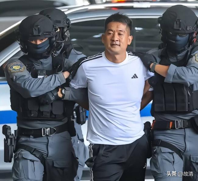 央视纪录片再曝新料 难怪赵薇翻身难 央视纪录片再曝新料 难怪赵薇翻身难
