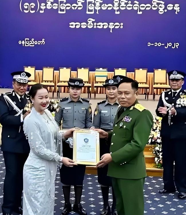 被判死刑的明珍珍,私生活吓人一跳 被判死刑的明珍珍,私生活吓人一跳