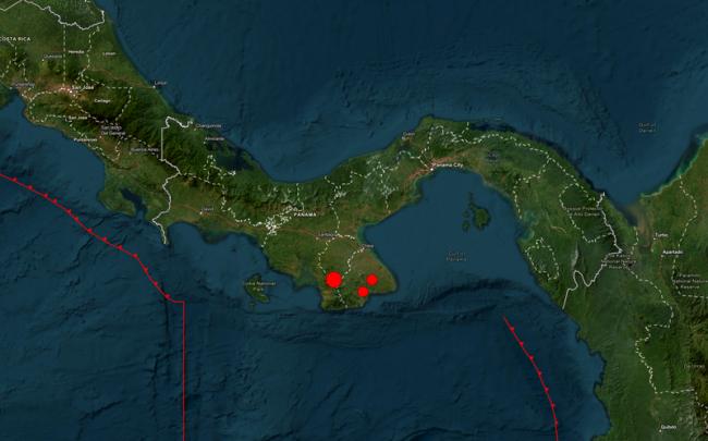 突发:首都剧烈摇晃 7.7级地震奔袭这国 突发:首都剧烈摇晃 7.7级地震奔袭这国