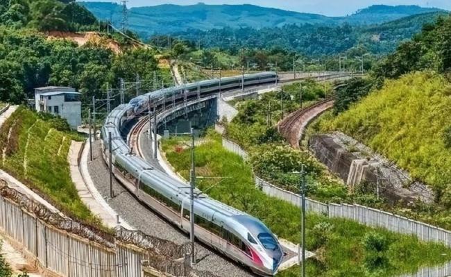 中国铁路负债 6 万亿 不崩盘的原因 中国铁路负债 6 万亿 不崩盘的原因