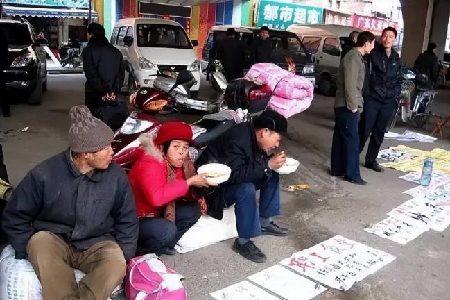 比失业更折磨:中国大批70后,只剩硬熬 比失业更折磨:中国大批70后,只剩硬熬
