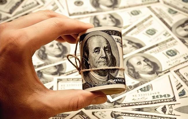 25万亿到底谁来还?中国最大“老赖”曝光 25万亿到底谁来还?中国最大“老赖”曝光