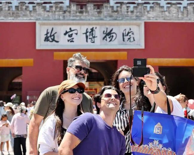 老外发帖记录在中国洗浴中心过夜 网络炸锅 老外发帖记录在中国洗浴中心过夜 网络炸锅