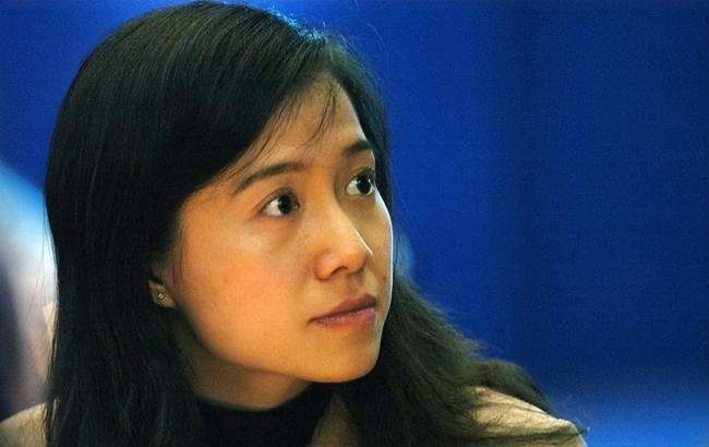 杨振宁去世1年 翁帆首谈感情:我后悔了.... 杨振宁去世1年 翁帆首谈感情:我后悔了....