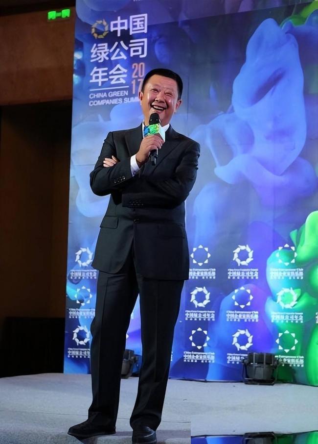 半年就从中国赚二十多亿,火锅巨头定居新加坡 半年就从中国赚二十多亿,火锅巨头定居新加坡