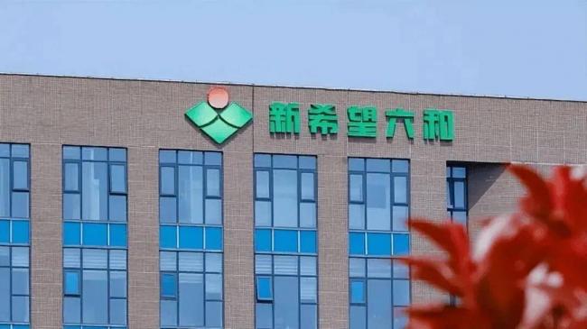 老父攒下1600亿商业帝国,女儿13年败光1400亿 老父攒下1600亿商业帝国,女儿13年败光1400亿