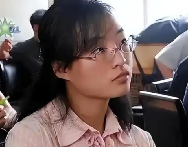 魏敏芝在美国当导演 现已胖到不敢认 魏敏芝在美国当导演 现已胖到不敢认